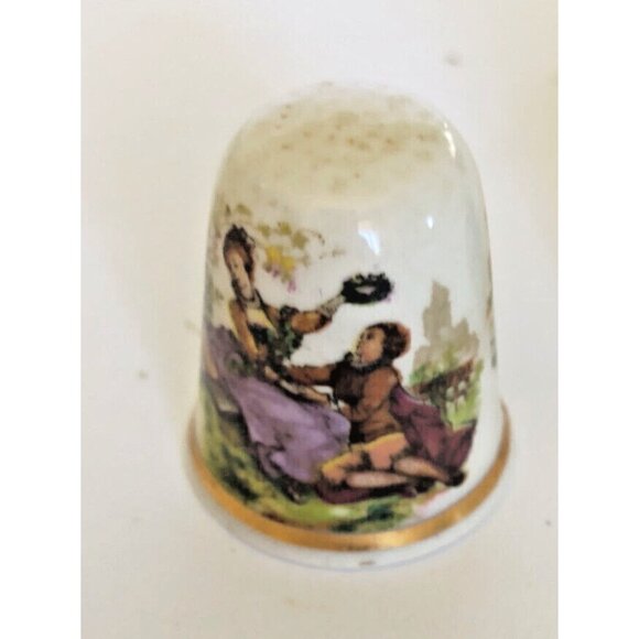 Vintage Thimbles Collectibles(2) Courting Couple Scene England - Picture 4 of 11